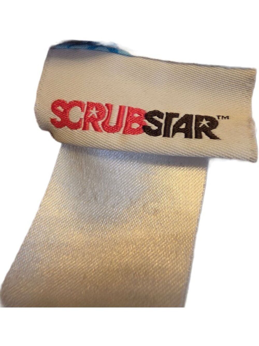 Scrubstar Winter Penguins Scrub Top Plus Size 2X Gray V-Neck 2 Pocket Utility - Picture 5 of 9